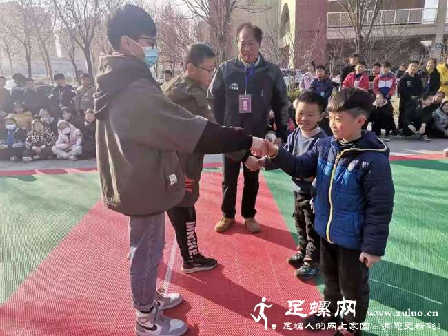 下载.jpg